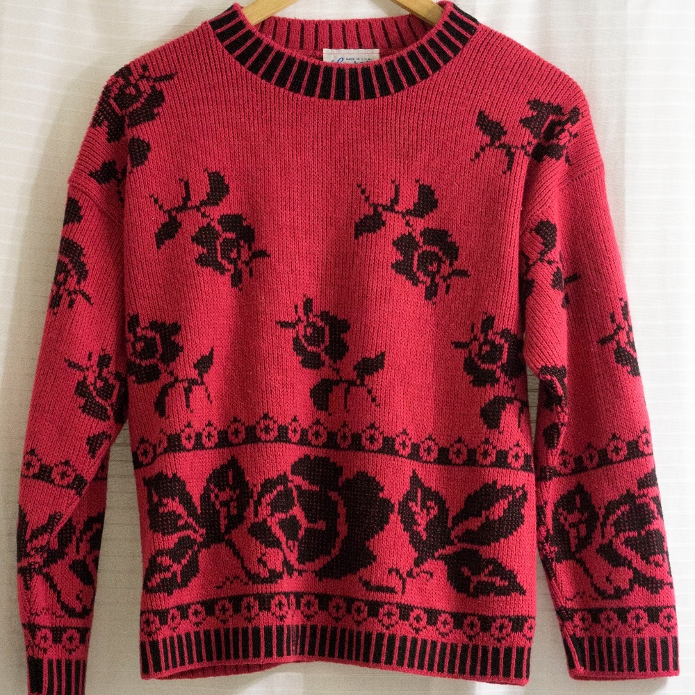 Vintage 80s/90s Hot Pink and Black Sweater
